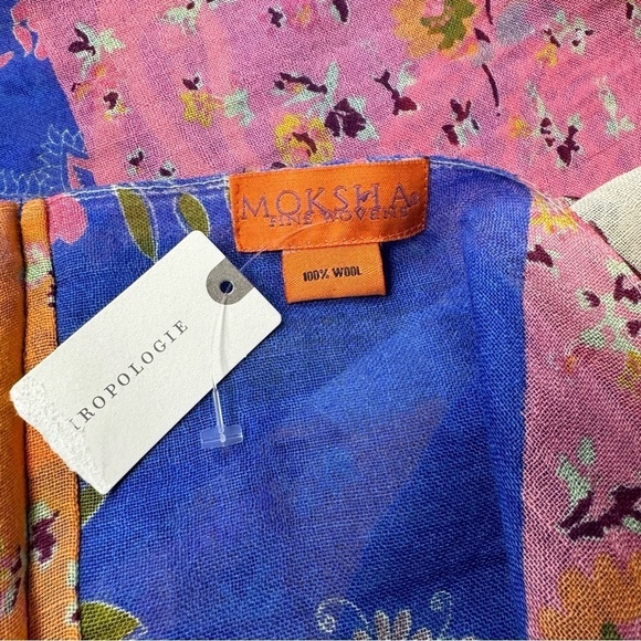 Moksha Anthropologie Luxury 100% Wool Multi Print Infinity Scarf NWT - Picture 6 of 8